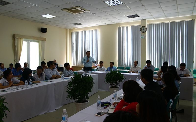 Chào Mừng Đoàn Học Viên Đại Học Fulbright Việt Nam Đến Tham Quan Khu Công Nghiệp Hiệp Phước