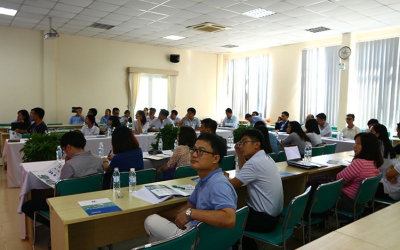 Chào Mừng Đoàn Học Viên Đại Học Fulbright Việt Nam Đến Tham Quan Khu Công Nghiệp Hiệp Phước