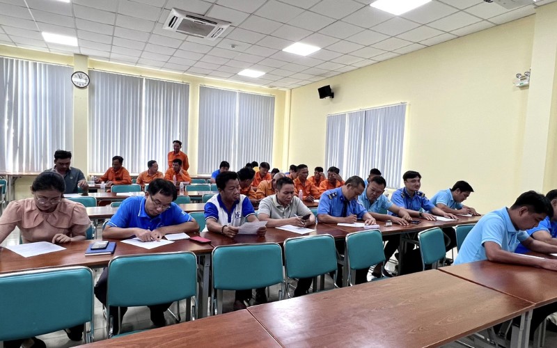 Buổi Huấn Luyện An Toàn, Vệ Sinh Lao Động Nhóm 4 Cán Bộ Nhân Viên HIPC