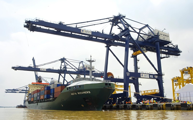 Cảng SPCT đón nhận chuyến tàu hàng đầu tiên