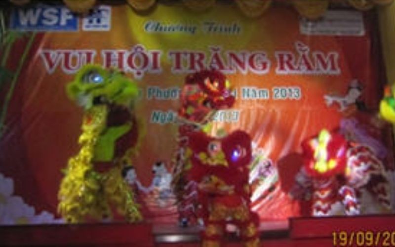 CHƯƠNG TRÌNH “VUI HỘI TRĂNG RẰM” NĂM 2013