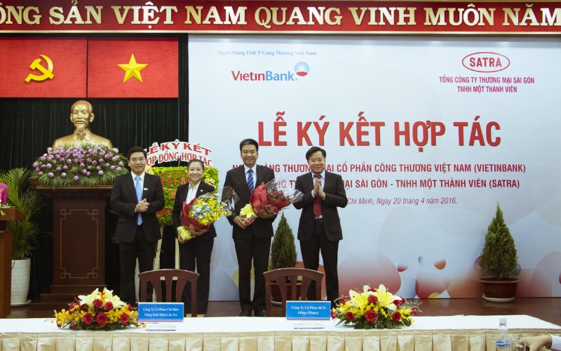 Công ty cổ phần KCN Hiệp Phước (HIPC) và Tổng Công ty Thương mại Sài Gòn - TNHH MTV (SATRA) ký kết thỏa thuận nguyên tắc về việc thuê đất tại KCN Hiệp Phước.