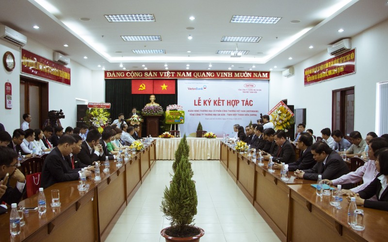 Công ty cổ phần KCN Hiệp Phước (HIPC) và Tổng Công ty Thương mại Sài Gòn - TNHH MTV (SATRA) ký kết thỏa thuận nguyên tắc về việc thuê đất tại KCN Hiệp Phước.