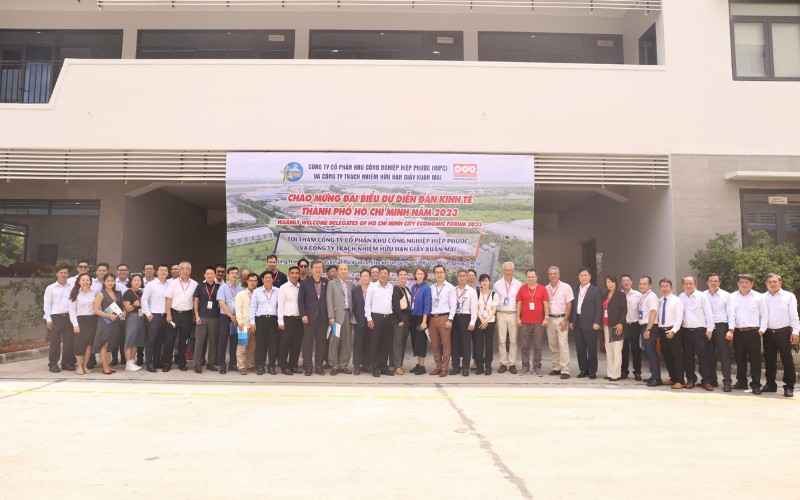 Đoàn đại biểu dự diễn đàn kinh tế TP.HCM năm 2023 đến thăm KCN Hiệp Phước