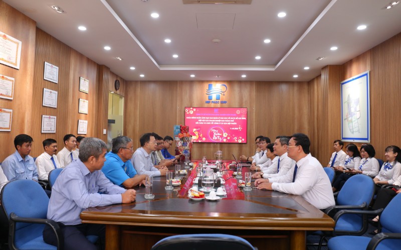HIPC đón đoàn lãnh đạo TP.HCM đến chúc Tết 2025, kỳ vọng tháo gỡ quỹ đất, thúc đẩy phát triển KCN Hiệp Phước và thu hút mạnh vốn FDI.