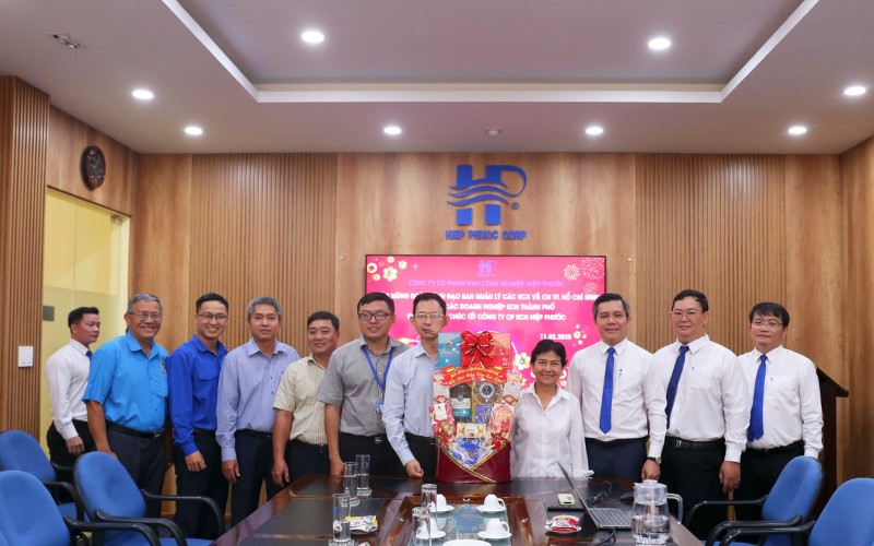 HIPC đón đoàn lãnh đạo TP.HCM đến chúc Tết 2025, kỳ vọng tháo gỡ quỹ đất, thúc đẩy phát triển KCN Hiệp Phước và thu hút mạnh vốn FDI.