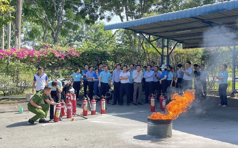 HIPC tổ chức tập huấn nghiệp vụ PCCC và CNCH cho NLĐ
