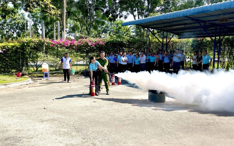 HIPC tổ chức tập huấn nghiệp vụ PCCC và CNCH cho NLĐ