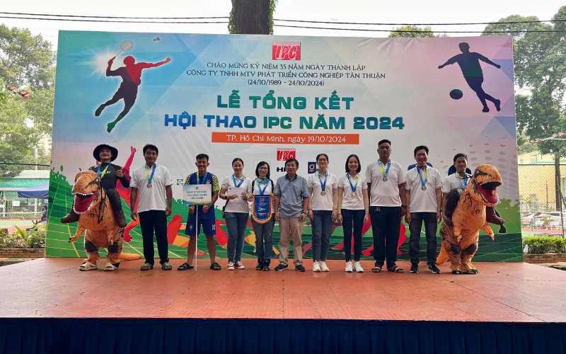 HIPC đạt Giải Nhì Kéo co