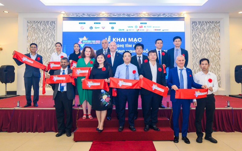 KCN Hiệp Phước cùng đại diện các tổ chức, doanh nghiệpkết nối nhà cung cấp công nghiệp hỗ trợ tại chương trình