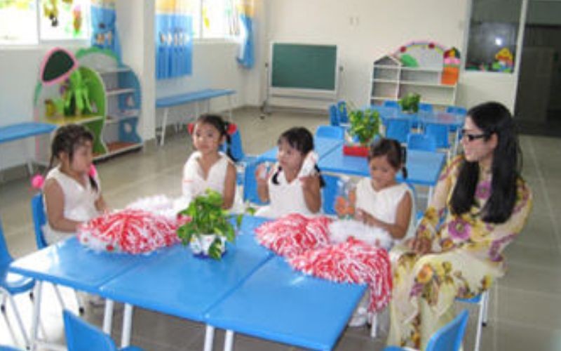 KHÁNH THÀNH NHÀ LƯU TRÚ CÔNG NHÂN KHỐI 2