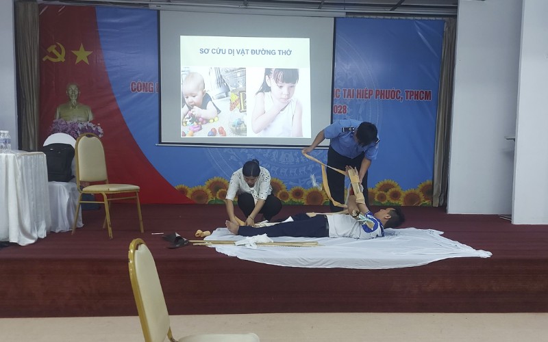 Khóa huấn luyện Sơ cấp cứu cho người lao động HIPC