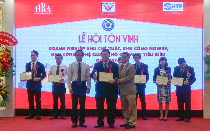 Khu công nghiệp Hiệp Phước nhận danh hiệu Doanh nghiệp tiêu biểu năm 2016