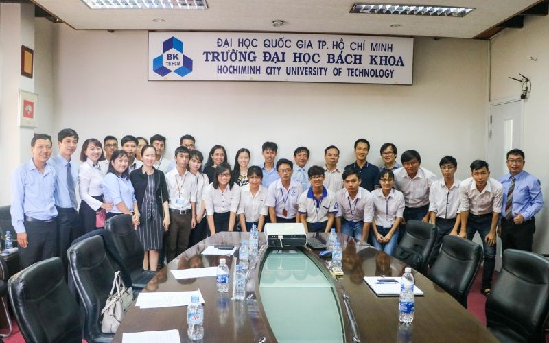 Khu công nghiệp Hiệp Phước tài trợ 40 suất học bổng cho sinh viên Đại học Bách khoa