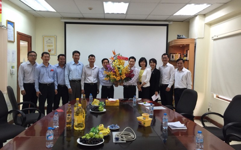 Lãnh đạo Ban quản lý các KCX và CN Tp. HCM và Cty CP KCN Hiệp Phước đi thăm Cty TNHH Dầu thực vật Cái Lân và Công ty Cảng Container SPCT