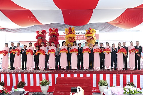 Lễ Khánh Thành Khu Kỹ Nghệ Việt Nhật (Gđi)