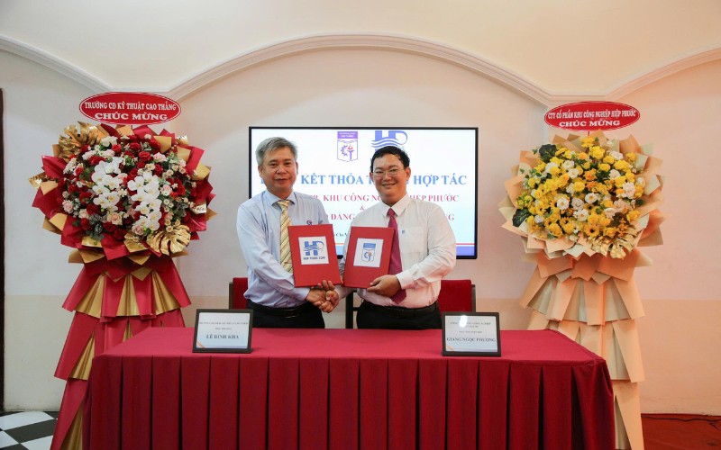 Lễ Ký Kết Văn Bản Ghi Nhớ Giữa Hipc Và Trường Cao Đẳng Kỹ Thuật Cao Thắng