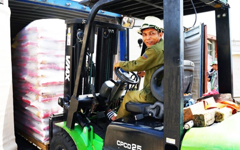 Một ngày ở Cảng Tân Cảng Hiệp Phước, Nhà Bè