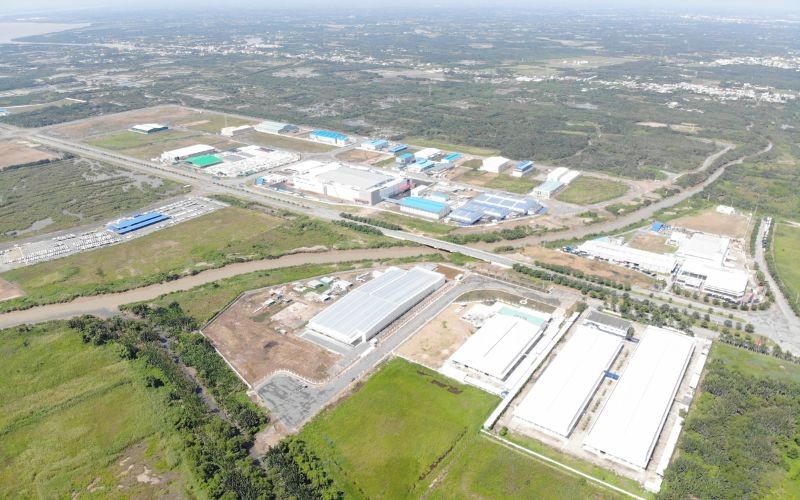 Sôi động bất động sản khu công nghiệp